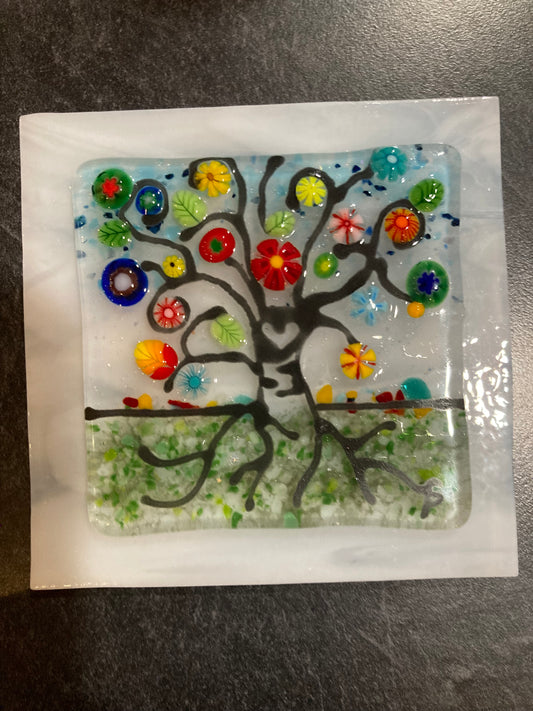 June 28th Tree of Life glass project  4-5:30pm  $40.00